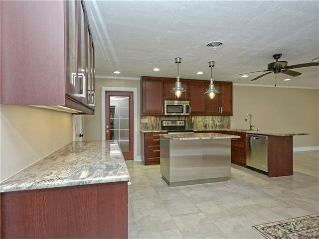 204 Blanco DR, Wimberley, TX 78676