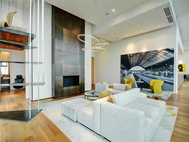 210 Lavaca ST, Austin, TX 78701