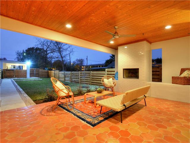 1193 Angelina ST, Austin, TX 78702