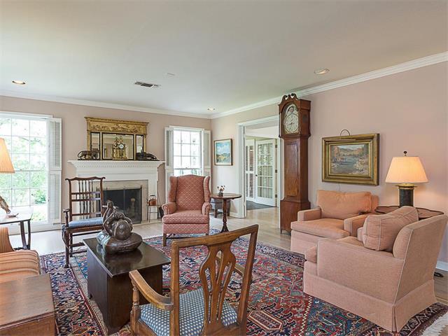 14 Niles RD, Austin, TX 78703
