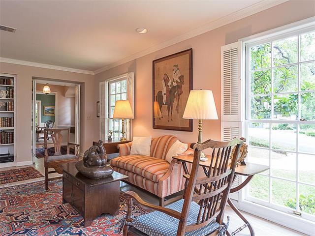 14 Niles RD, Austin, TX 78703