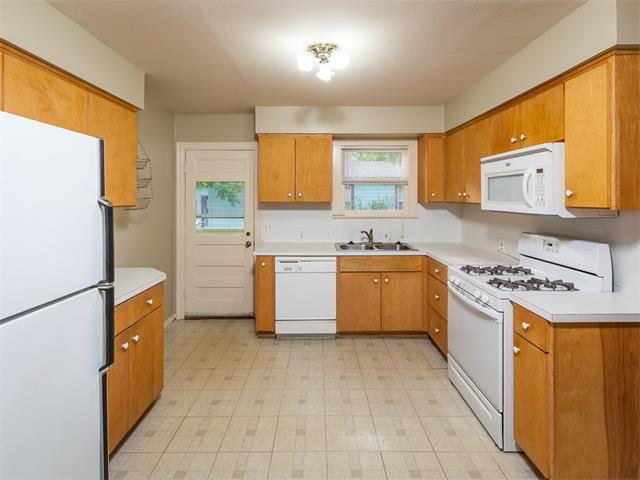 609 Fletcher ST, Austin, TX 78704