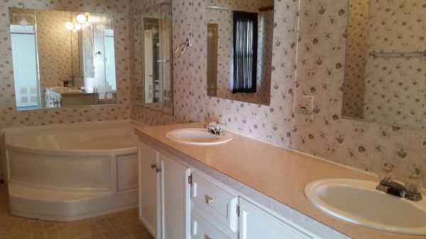 Oak Crest 7601 Daffan Lane #183Austin, TX 78724