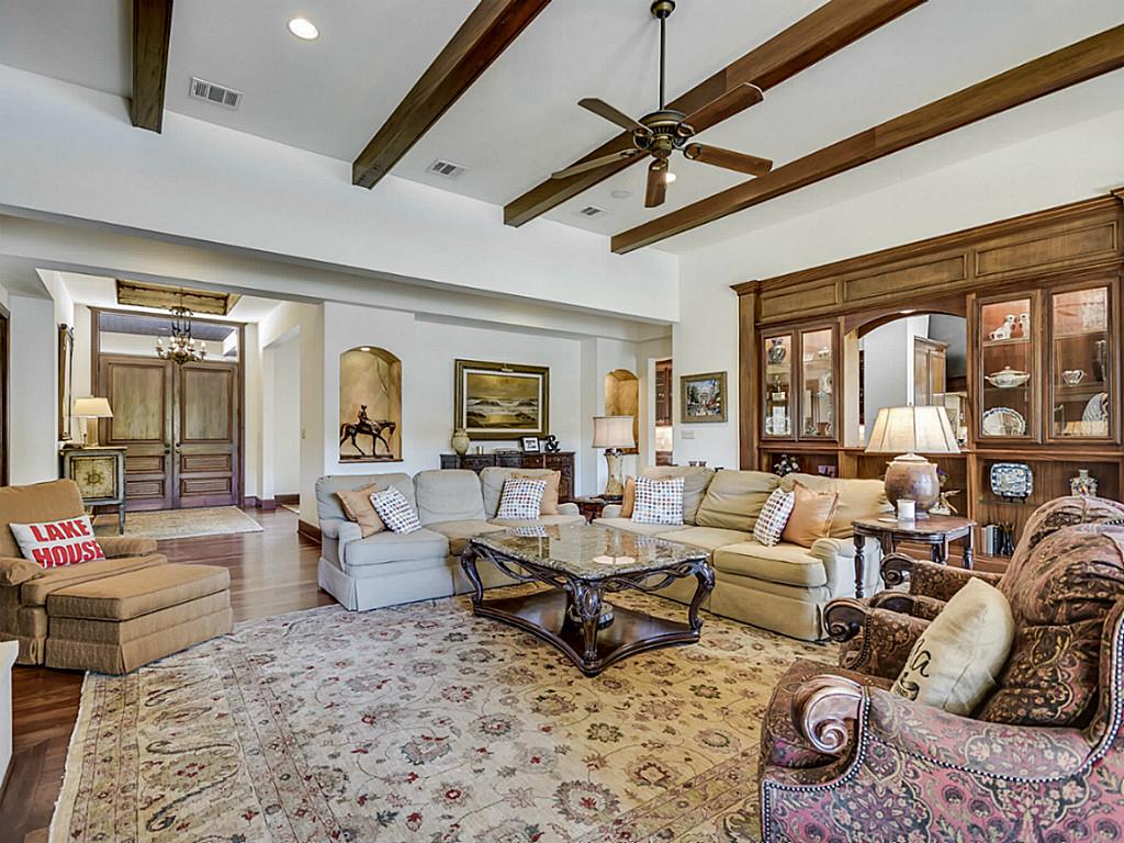 7917 Big View Drive, Austin, TX 78730