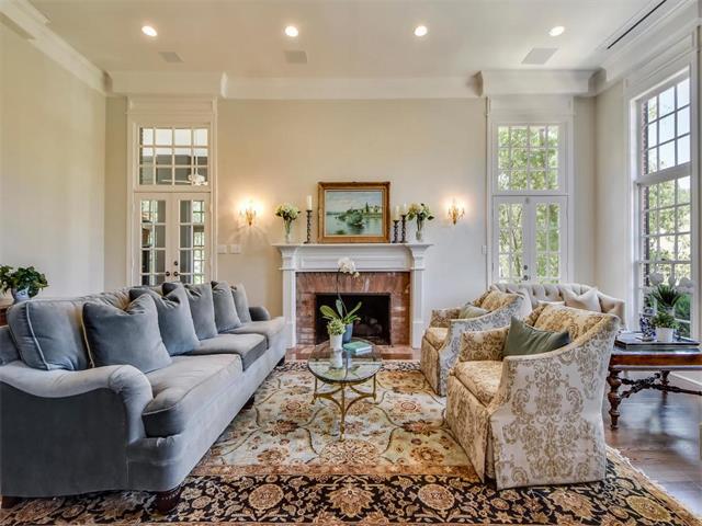 3900 Bonnell DR, Austin, TX 78731