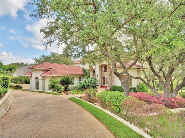 220 Golf Crest LN, Lakeway, TX 78734