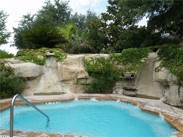 8212 Barton Club DR, Austin, TX 78735