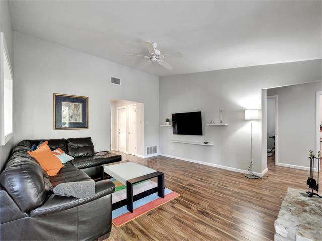 7306 Scenic Brook DR, Austin, TX 78736