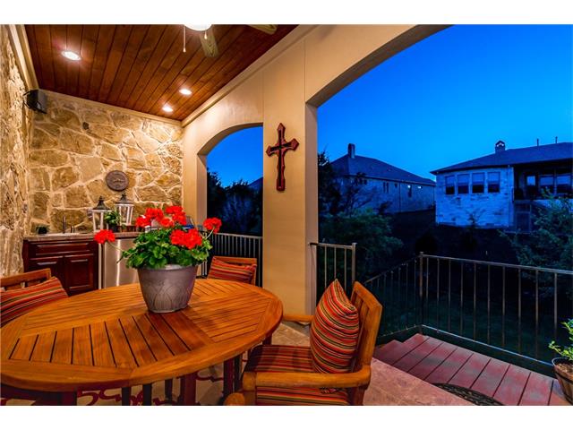 302Duffy Ln, Lakeway, TX 78738