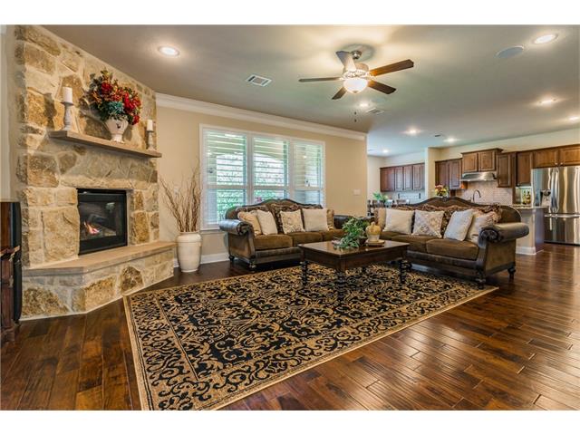 302Duffy Ln, Lakeway, TX 78738