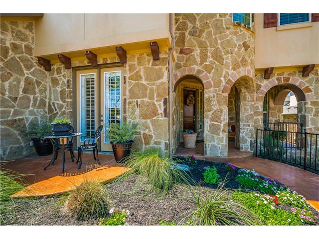 302Duffy Ln, Lakeway, TX 78738
