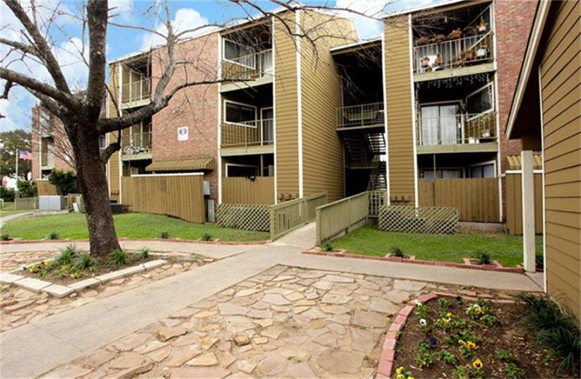 8001 Gessner Drive, Austin, TX 78753