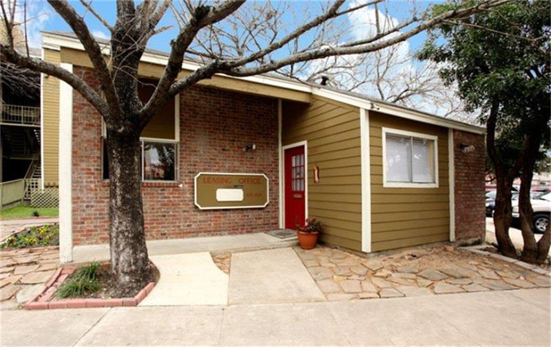8001 Gessner Drive, Austin, TX 78753