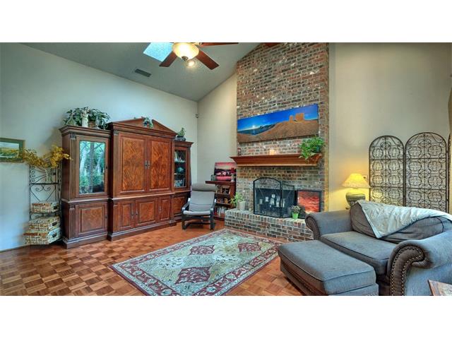 5816 Secrest DR, Austin, TX 78759
