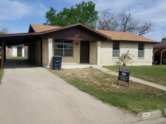 1101 Stephanie Dr, Eagle Pass, TX 78852
