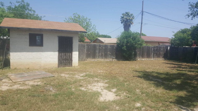 1101 Stephanie Dr, Eagle Pass, TX 78852