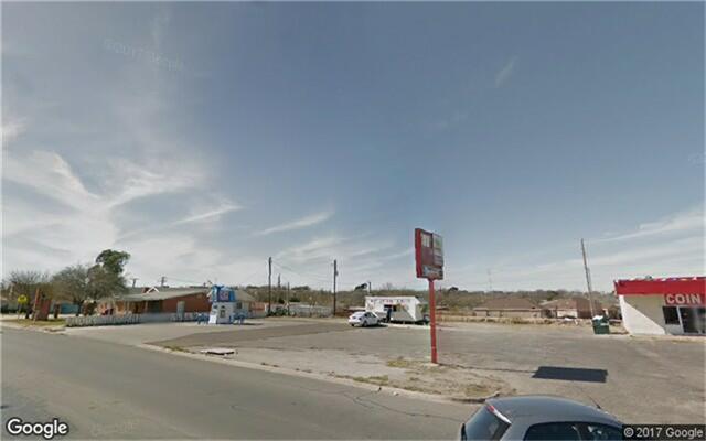 820 N Bibb Avenue, Eagle Pass, TX 78852
