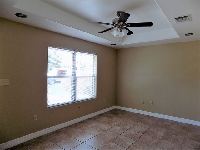 936 AVE D, Eagle Pass, TX 78852