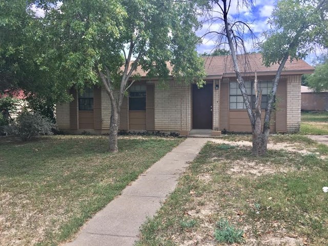 1128 ROMEMARIE DR., Eagle Pass, TX 78852