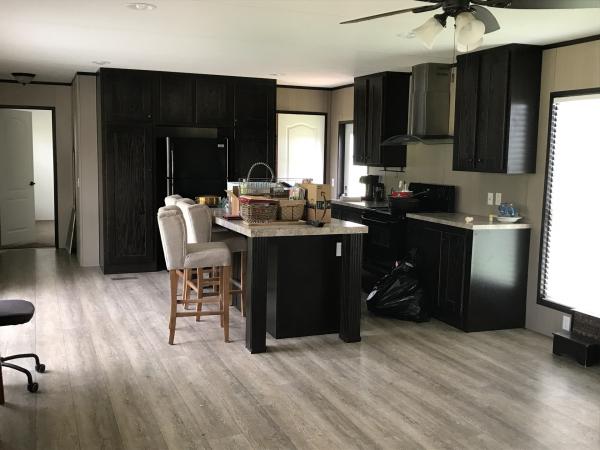 1815 charter street ,TX, Columbus, 78934