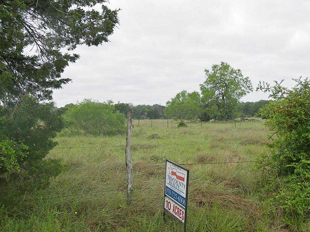 Tbd Wagley Ln Off Creek, Weimar, TX 78962