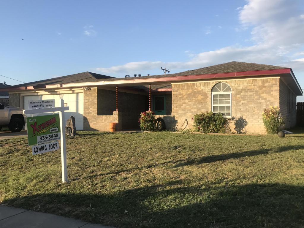 612 Bailey Ave, Dumas, TX 79029