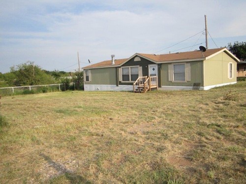 221 Wichita Ln