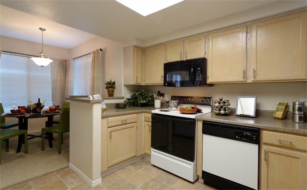 039 S E 15th Avenue, Perryton, TX 79070