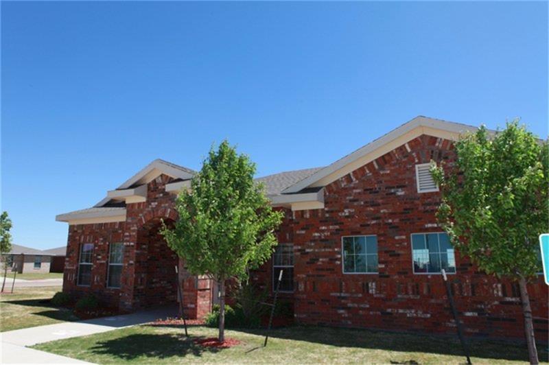 1401 W 33rd Street, Plainview, TX 79072