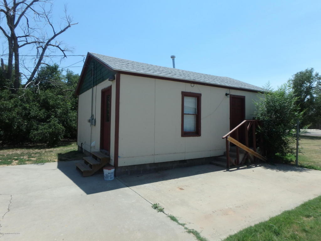 1703 Jackson St, Amarillo, TX 79102