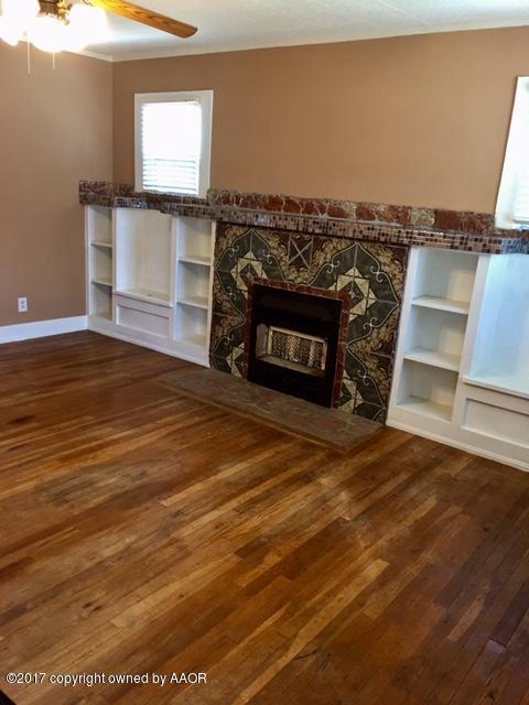 3704 Fountain Ter, Amarillo, TX 79106