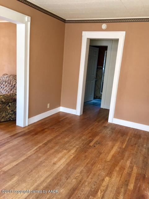 3704 Fountain Ter, Amarillo, TX 79106