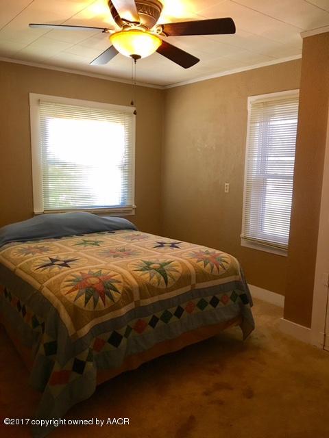 3704 Fountain Ter, Amarillo, TX 79106