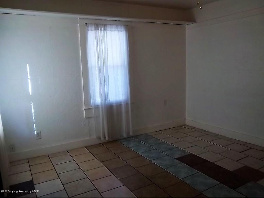 4218 10th Ave, Amarillo, TX 79106