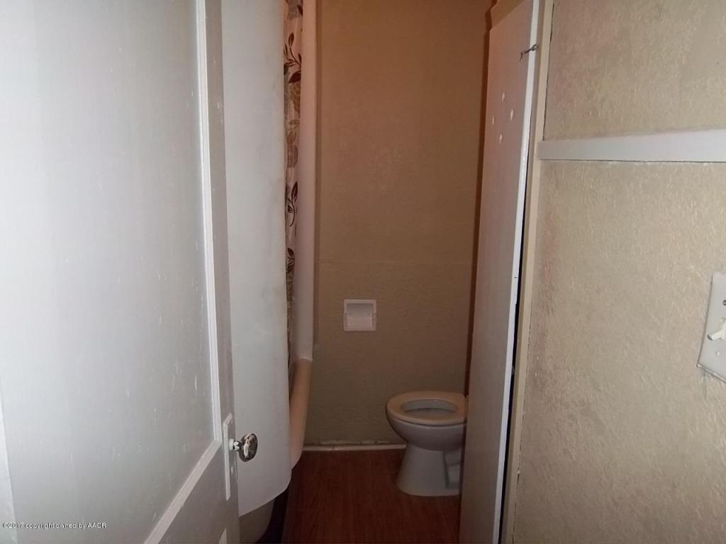 905 Hayes St, Amarillo, TX 79107