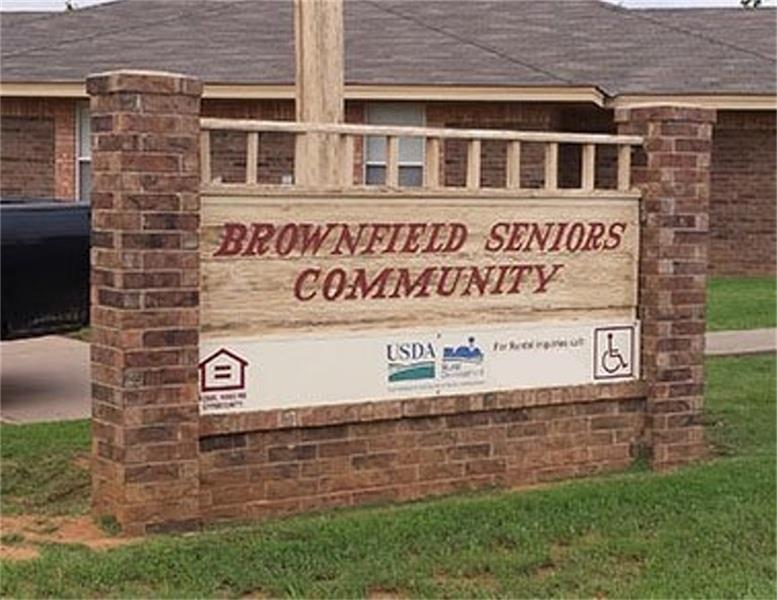 601 E Felt Street, Brownfield, TX 79316