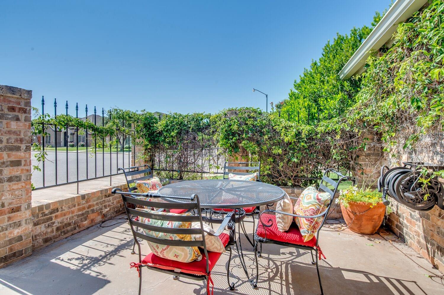 3902 101st Street, Lubbock, TX 79423