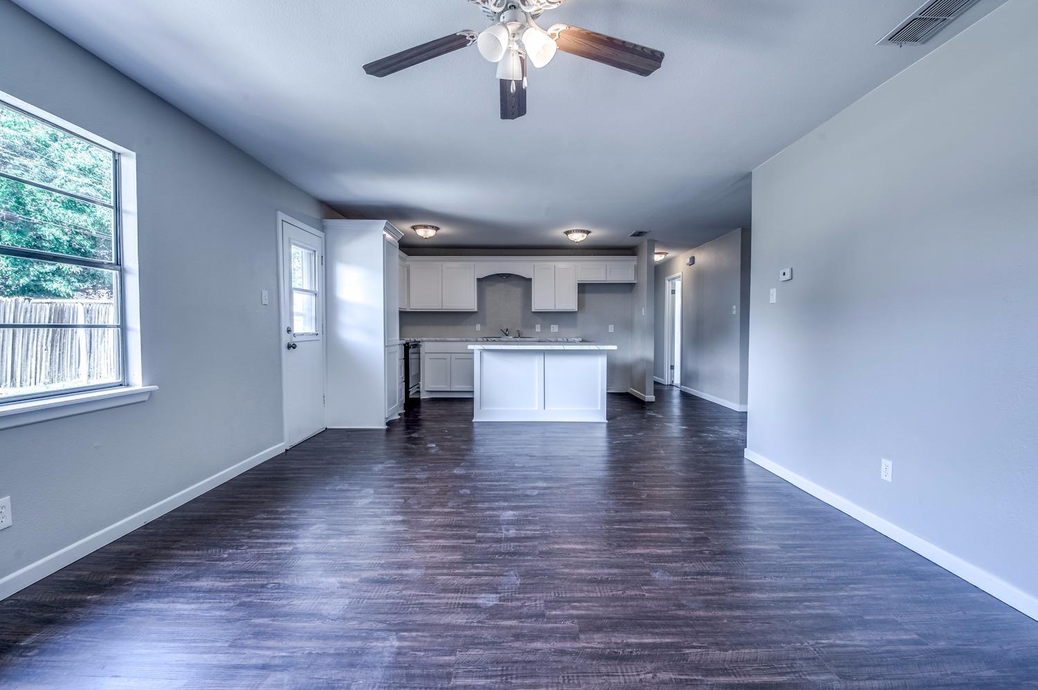 1922 74th Street, Lubbock, TX 79423