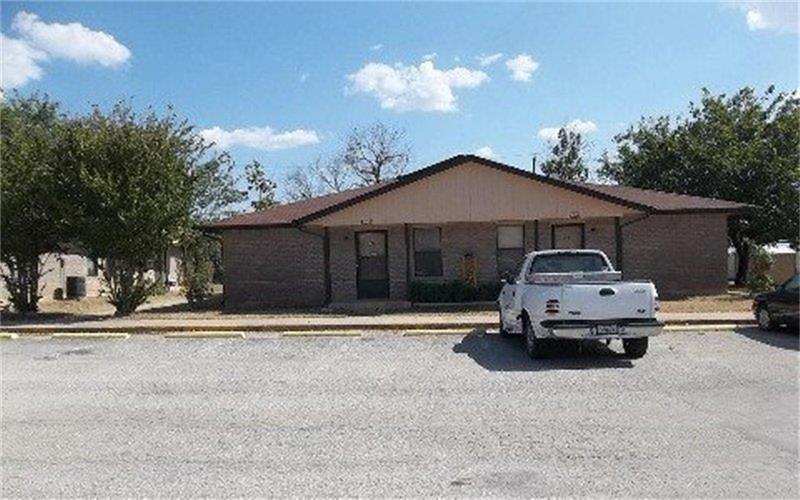 309 Walnut Hill Drive, Baird, TX 79504