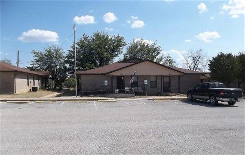 309 Walnut Hill Drive, Baird, TX 79504