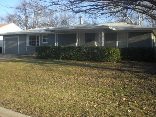 1210 Anson Ave