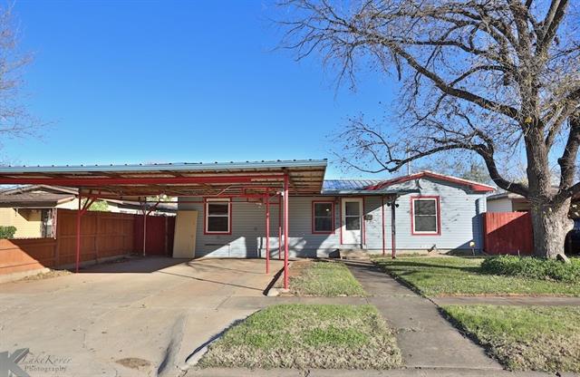 1218 Saddle Lakes Dr