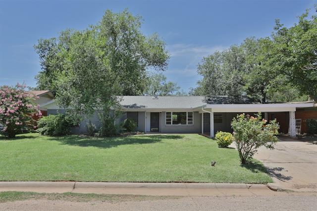 1838 Mimosa Dr