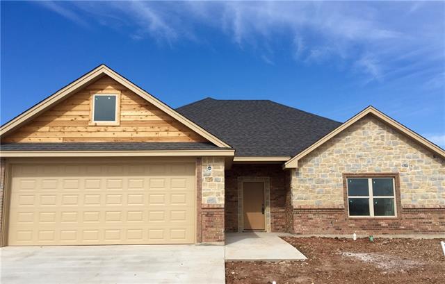 1401 Woodland Trail