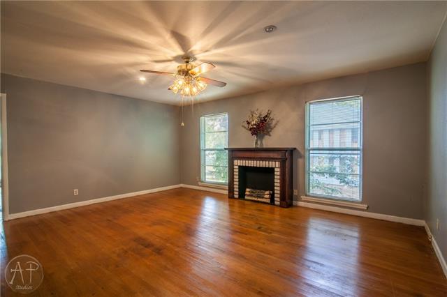 1126 S Pioneer Drive, Abilene, TX 79605