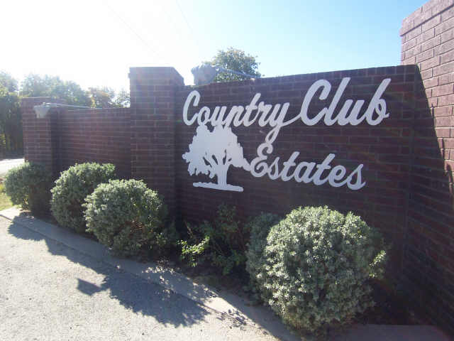 48 Riviera Cir