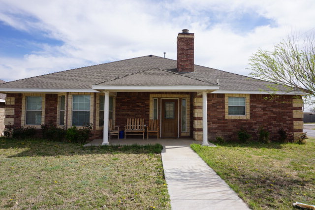 1408 E Pecan Ave