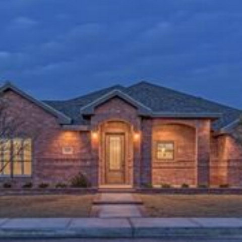 6603 Mosswood