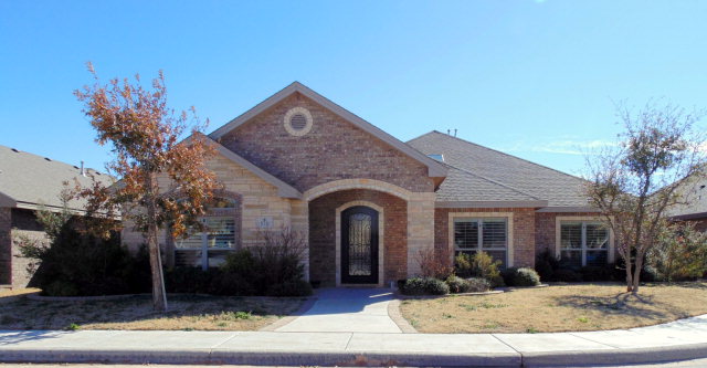 3305 Woodhaven Dr