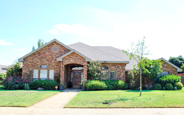 4517 Hilltop Dr